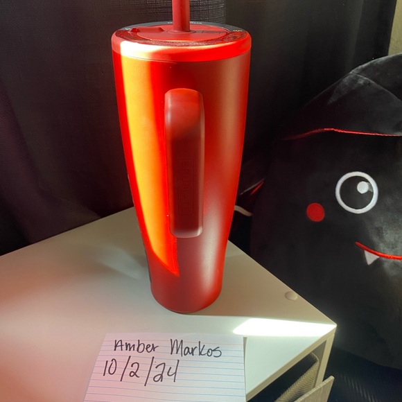 Red Brumate - Picture 4 of 8